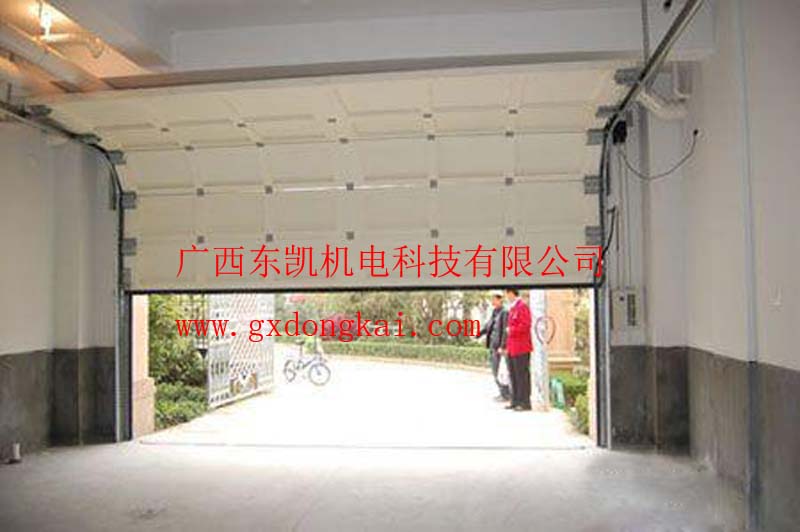 翻板車庫(kù)門背面圖-1