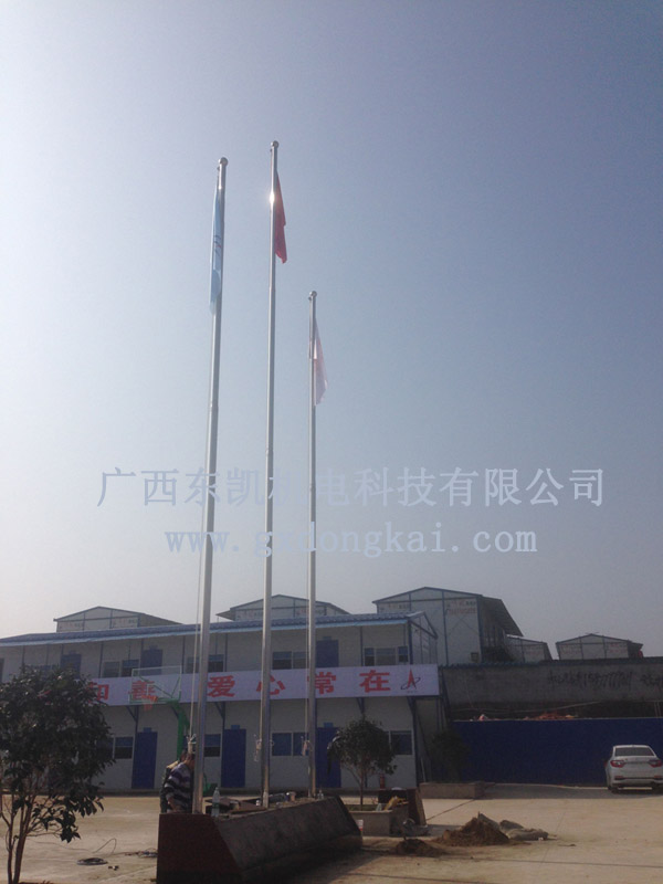 中泰集團(tuán)項(xiàng)目分節(jié)旗桿-1