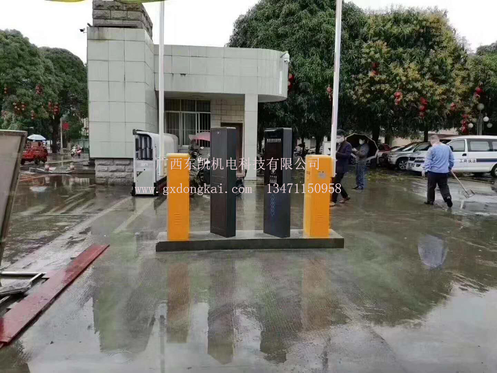 300萬像素車牌識別系統(tǒng)-1