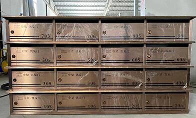 玫瑰金、鈦金信報箱